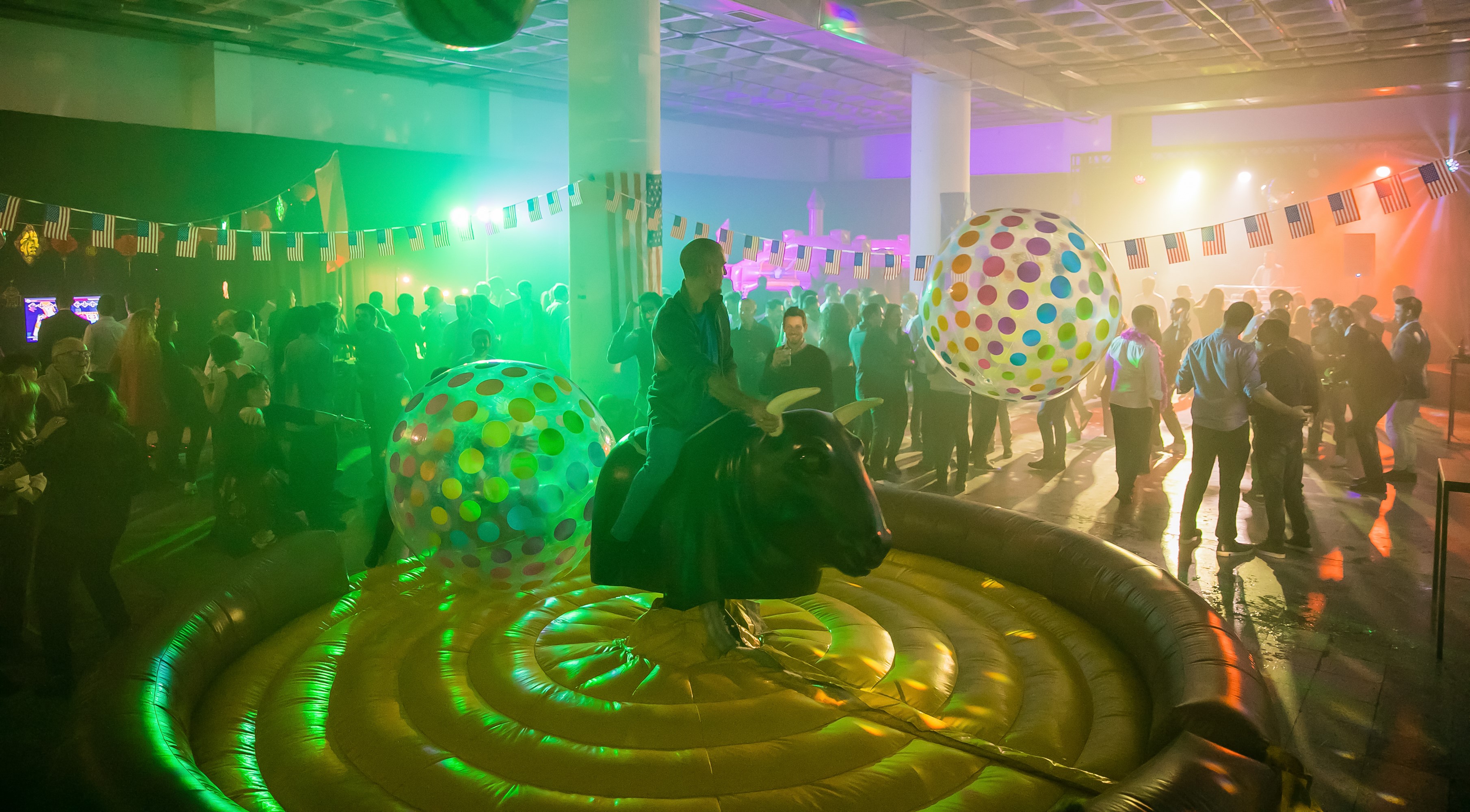 Wallbox Bacus Eventos